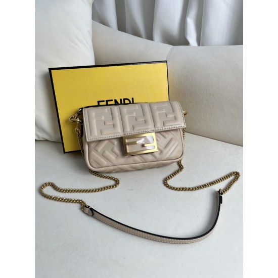 FENDI D886550