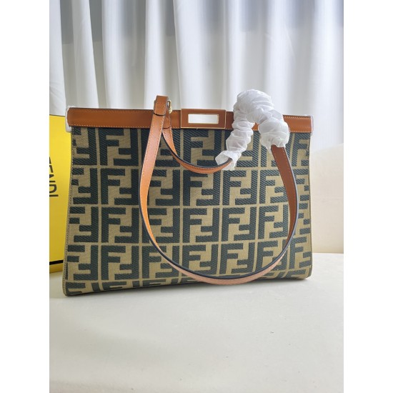 FENDI  D886650