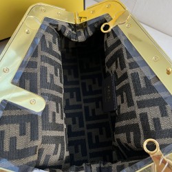 FENDI D886790