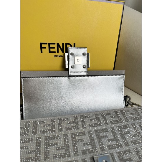 FENDI D886680