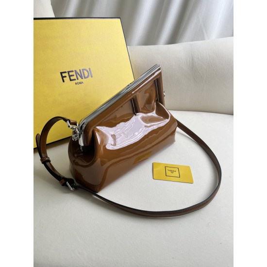 FENDI D886650