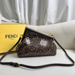 FENDI D886610