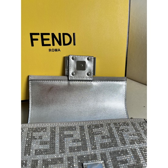 FENDI D886620