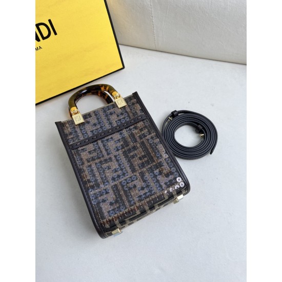 FENDI D886520