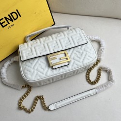 FENDI D886600