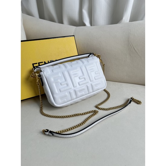 FENDI D886550