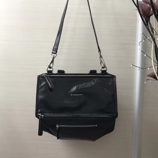 Givenchy D886600