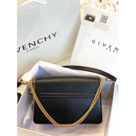 Givenchy  D886750