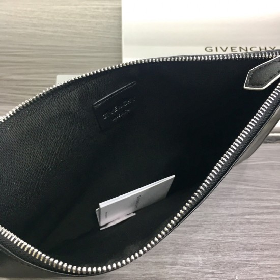 Givenchy D886130