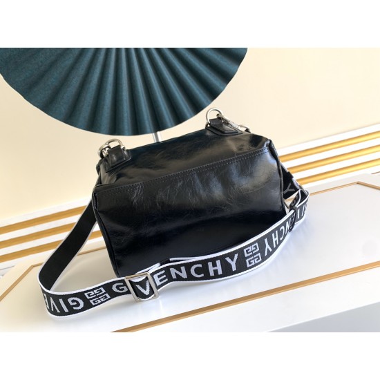 Givenchy D886550