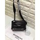 Givenchy D886520