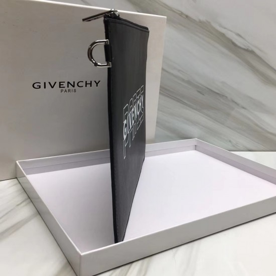 Givenchy D886150