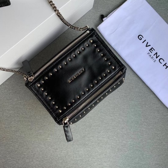 Givenchy D886550