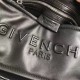 Givenchy D886550