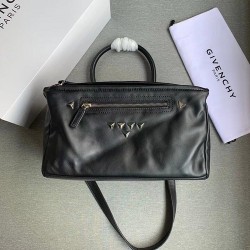 Givenchy D886580