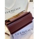 Givenchy  D886750