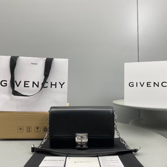 GivenchyD886500