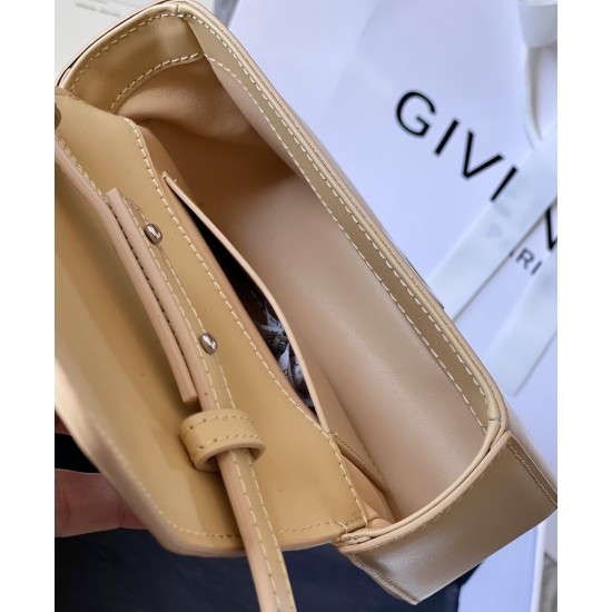 Givenchy D886450