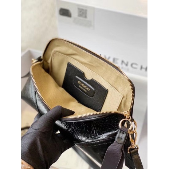 Givenchy D886500