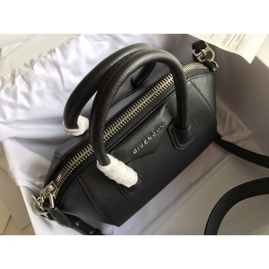 Givenchy D886430