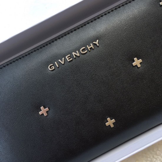 Givenchy D886130