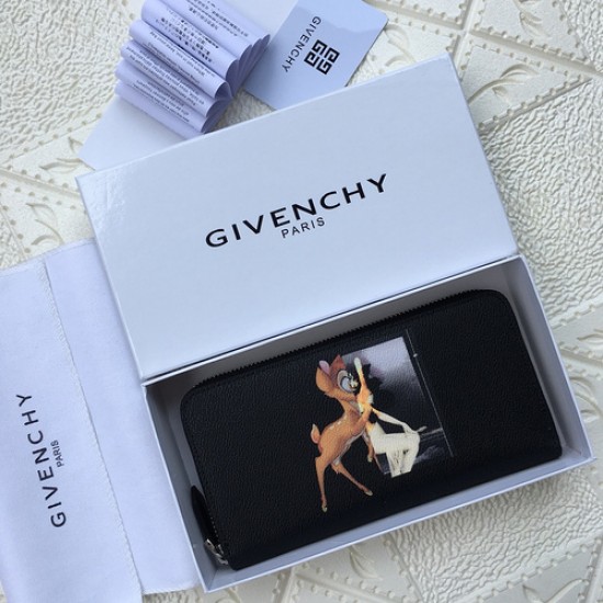 Givenchy  D886130