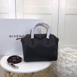 Givenchy D886500