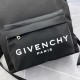 Givenchy D886300