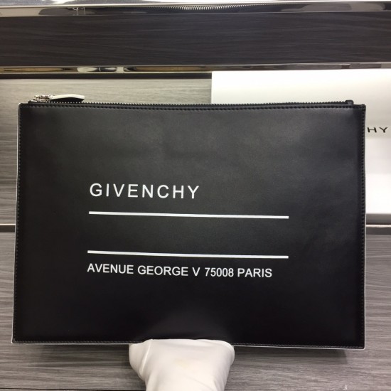 Givenchy D886130