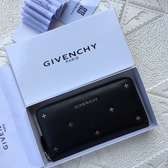 Givenchy D886130