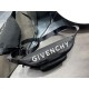 Givenchy D886320