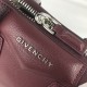 Givenchy D886430