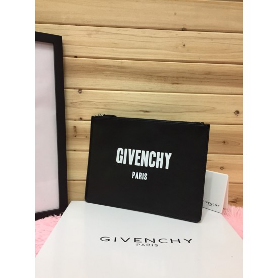 Givenchy D886130