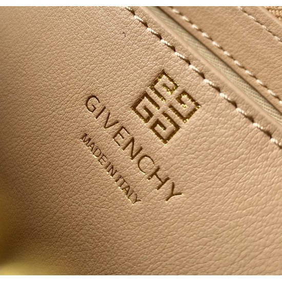 Givenchy D886480