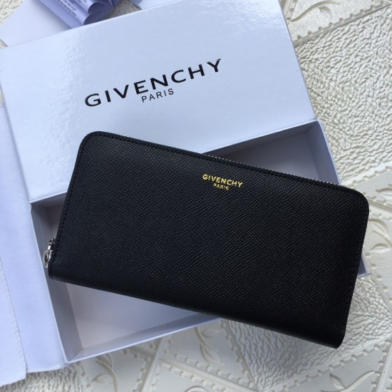 Givenchy  D886130