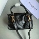 Givenchy  D886550