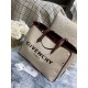 Givenchy D886600