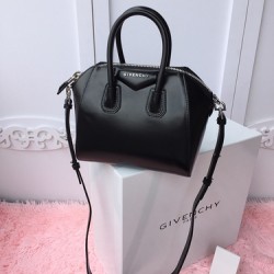 Givenchy D886400