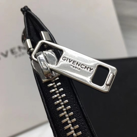 Givenchy D886150