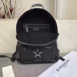 Givenchy D886420