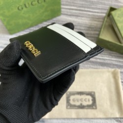 GUCCI 773428