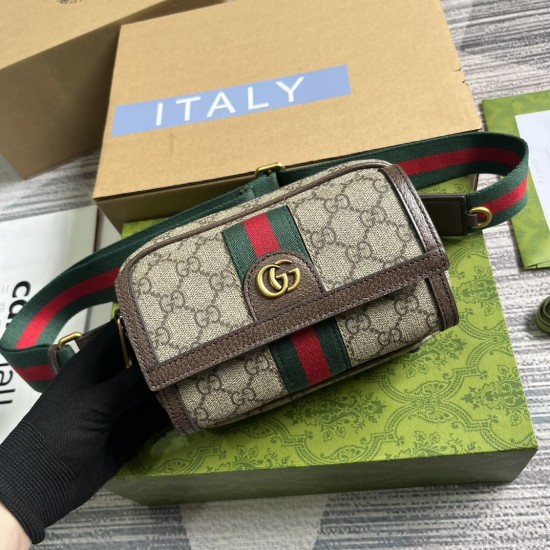 GUCCI 746308