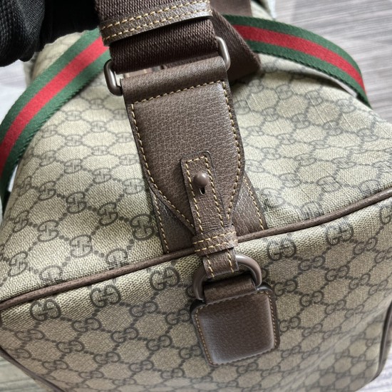 GUCCI 758664