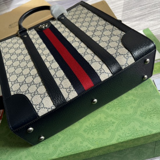 GUCCI 724685