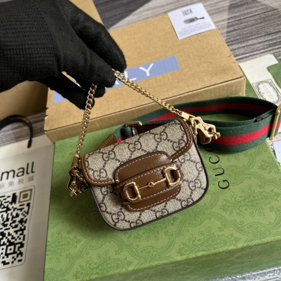 GUCCI 699760