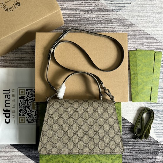 GUCCI  739496