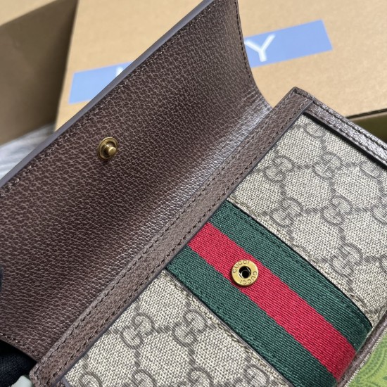 GUCCI 746308