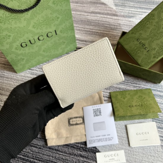 GUCCI 644407.