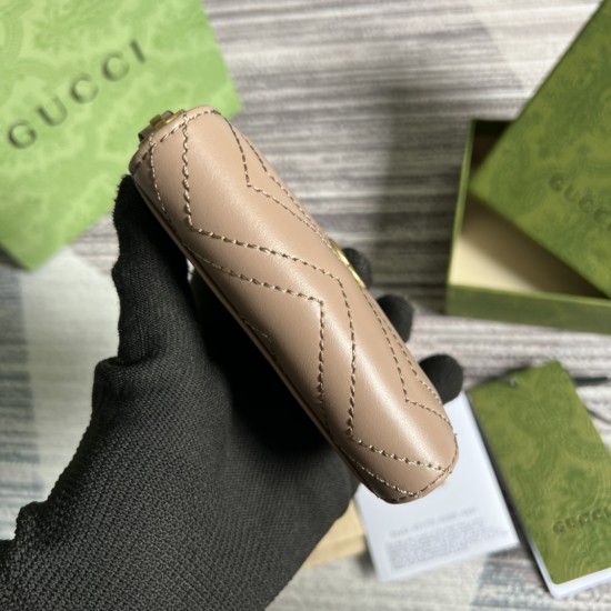 GUCCI 671772.