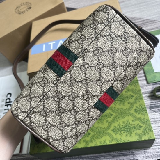 GUCCI 772053